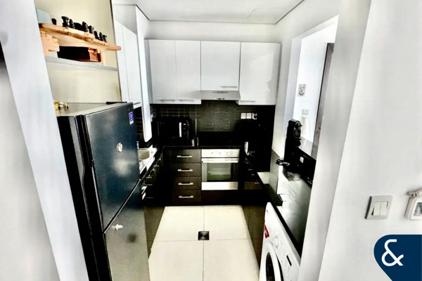 One Bedroom | Modern | Great Location